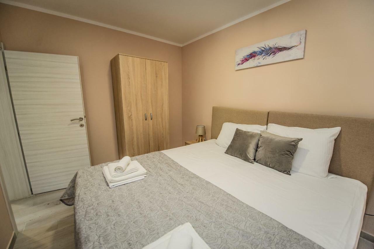 Apartment Vrutak Kotor Buitenkant foto