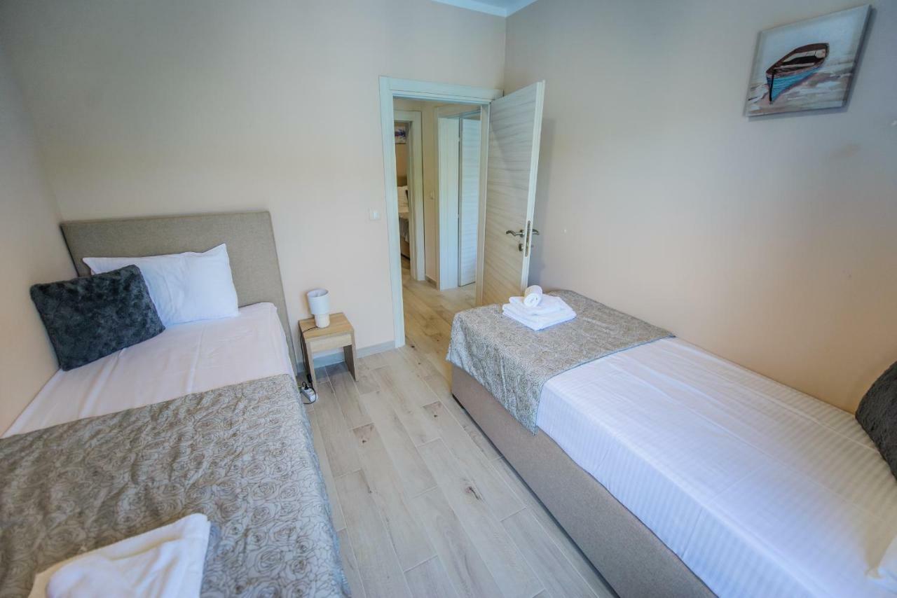Apartment Vrutak Kotor Buitenkant foto