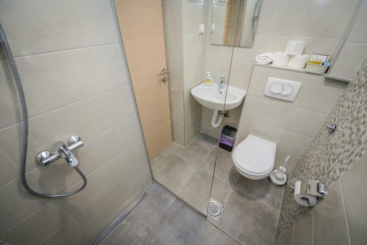 Apartment Vrutak Kotor Buitenkant foto